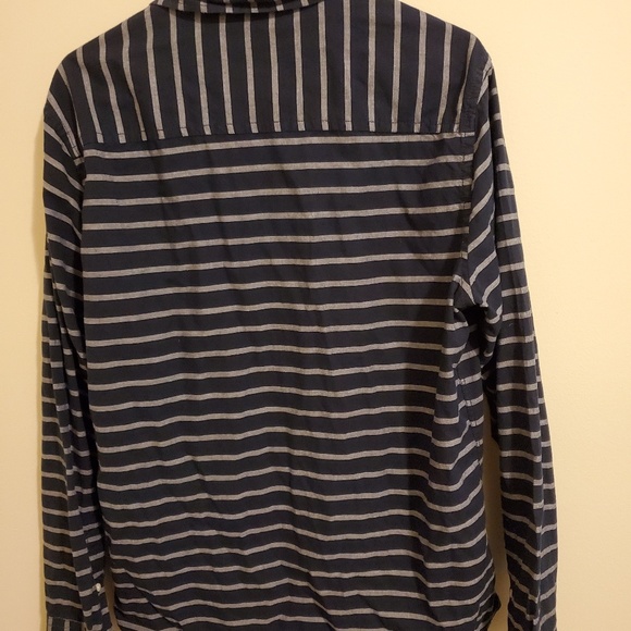 Aeropostale button up blouse - Picture 2 of 4